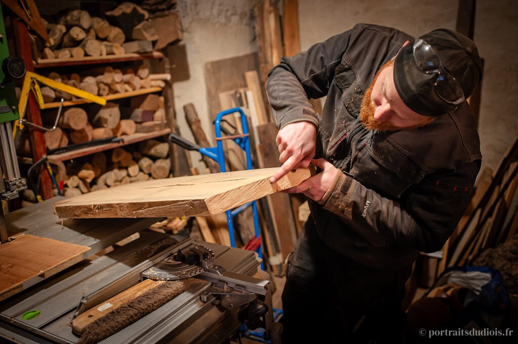 Romain Hugo, tourneur sur bois à Die, Drôme