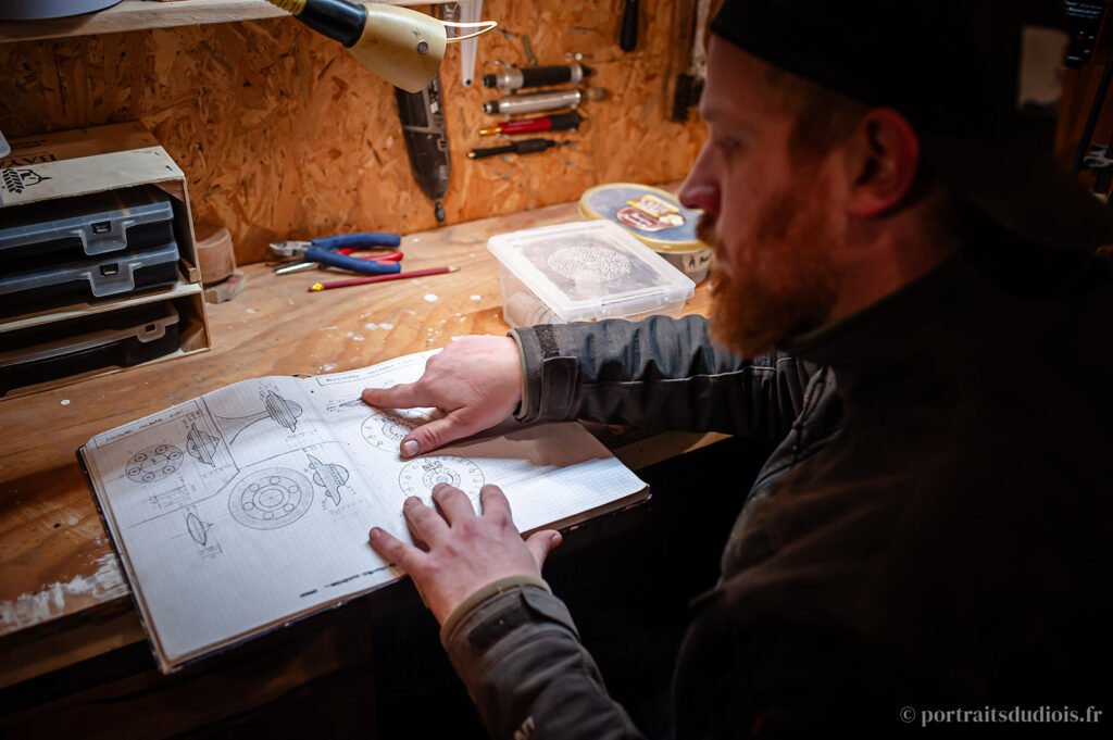 Romain Hugo, tourneur sur bois à Die, Drôme